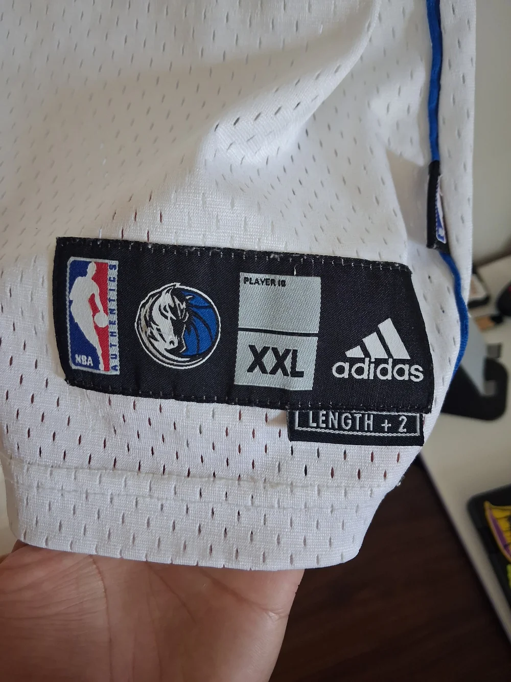 VTG Adidas Dirk Nowitzki Dallas Mavericks White Home Swingman Jersey XXL +2